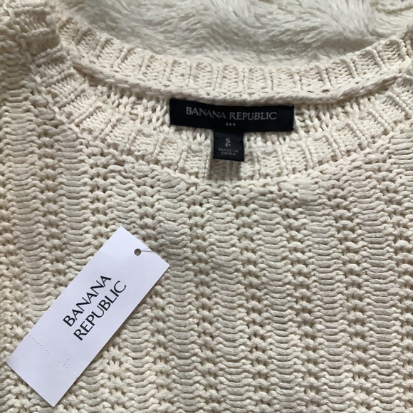 BANANA Republic Fringe Sleeve Crew Neck Cream Sweater Size Small - Picture 4 of 6